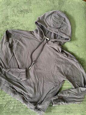 lululemon athletica Gray Hooded Pullover Sweatshirt
